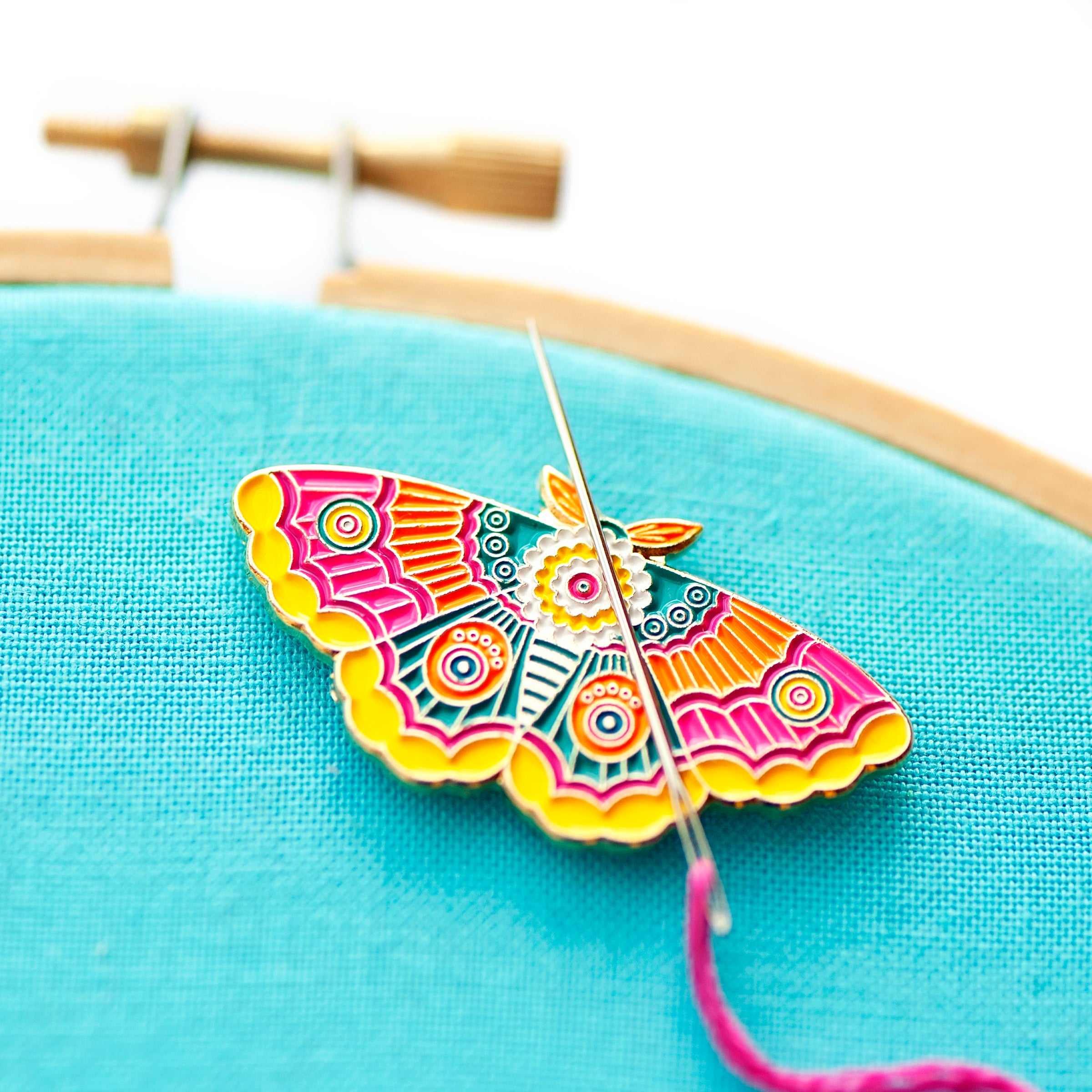 Needle Minders – Lolli and Grace