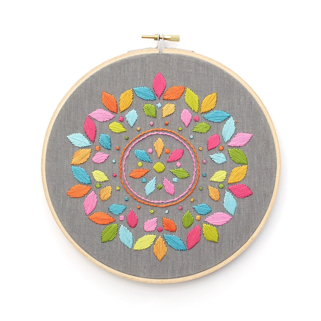 Embroidery Pattern, PDF pattern, Mandala design, Mandala embroidery, Floral embroidery, DIY Hoop Art, Embroidery tutorial, Boho Decor