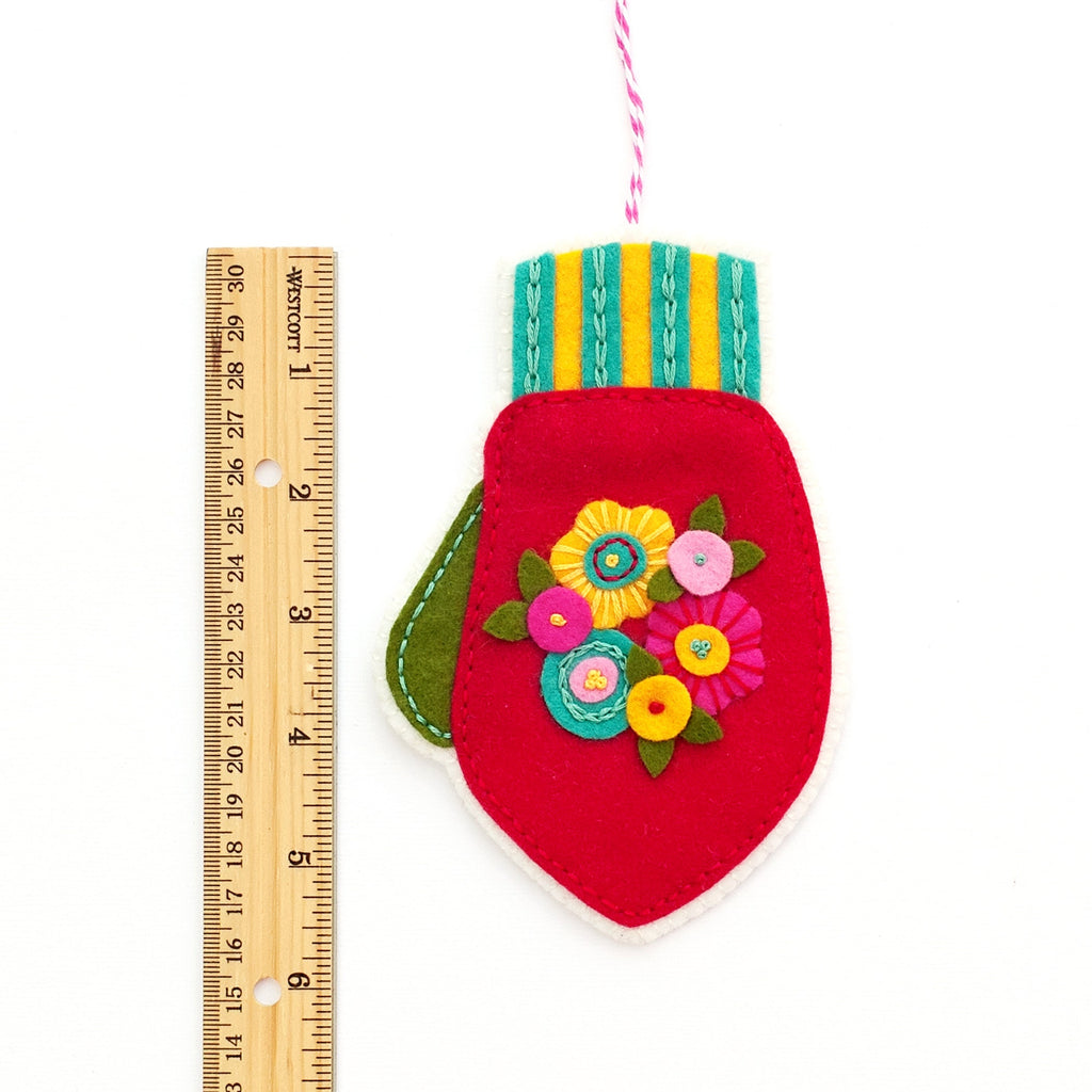 Mitten Ornament Kit, Vintage Holiday, Felt Ornament, Embroidery Pattern, DIY Supply kit, Christmas Ornament, Winter Ornament, Xmas Ornament
