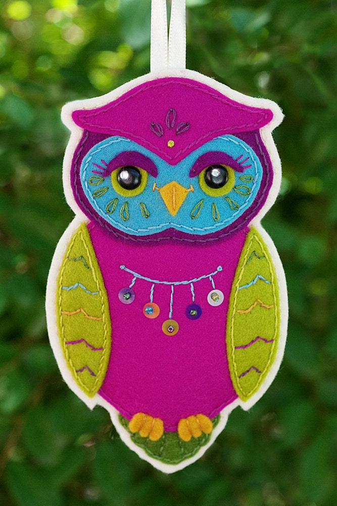 Cecil the Owl Felt Ornament Pattern PDF